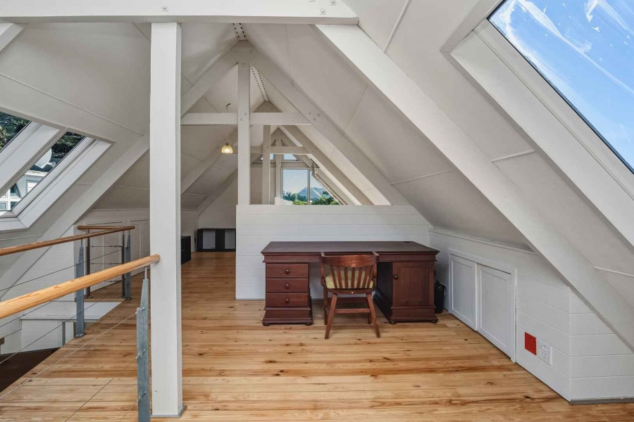 2 Bedroom Property for Sale in Bokkemanskloof Western Cape